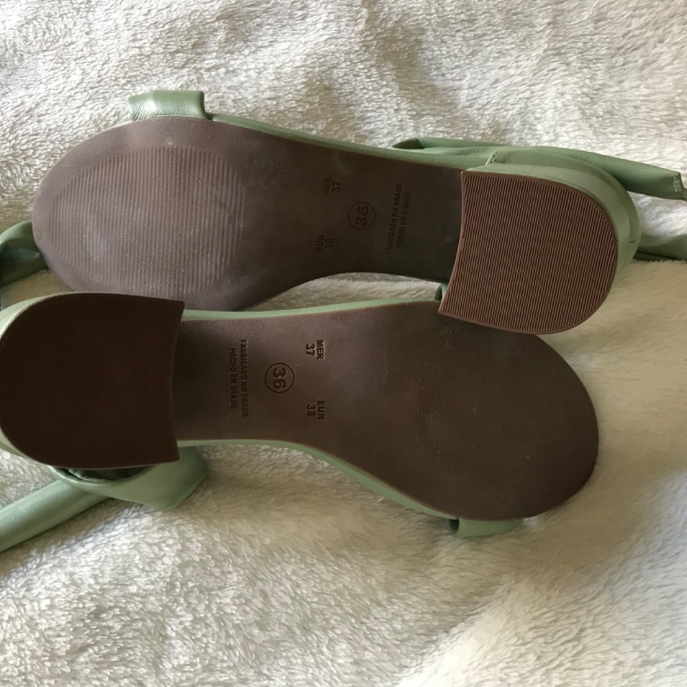 SATINATO of Brazil Pistachio Green Women’s Sandals Sz 7 - Picture 9 of 10